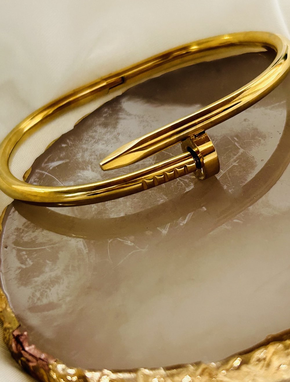 Armband aus Edelstahl