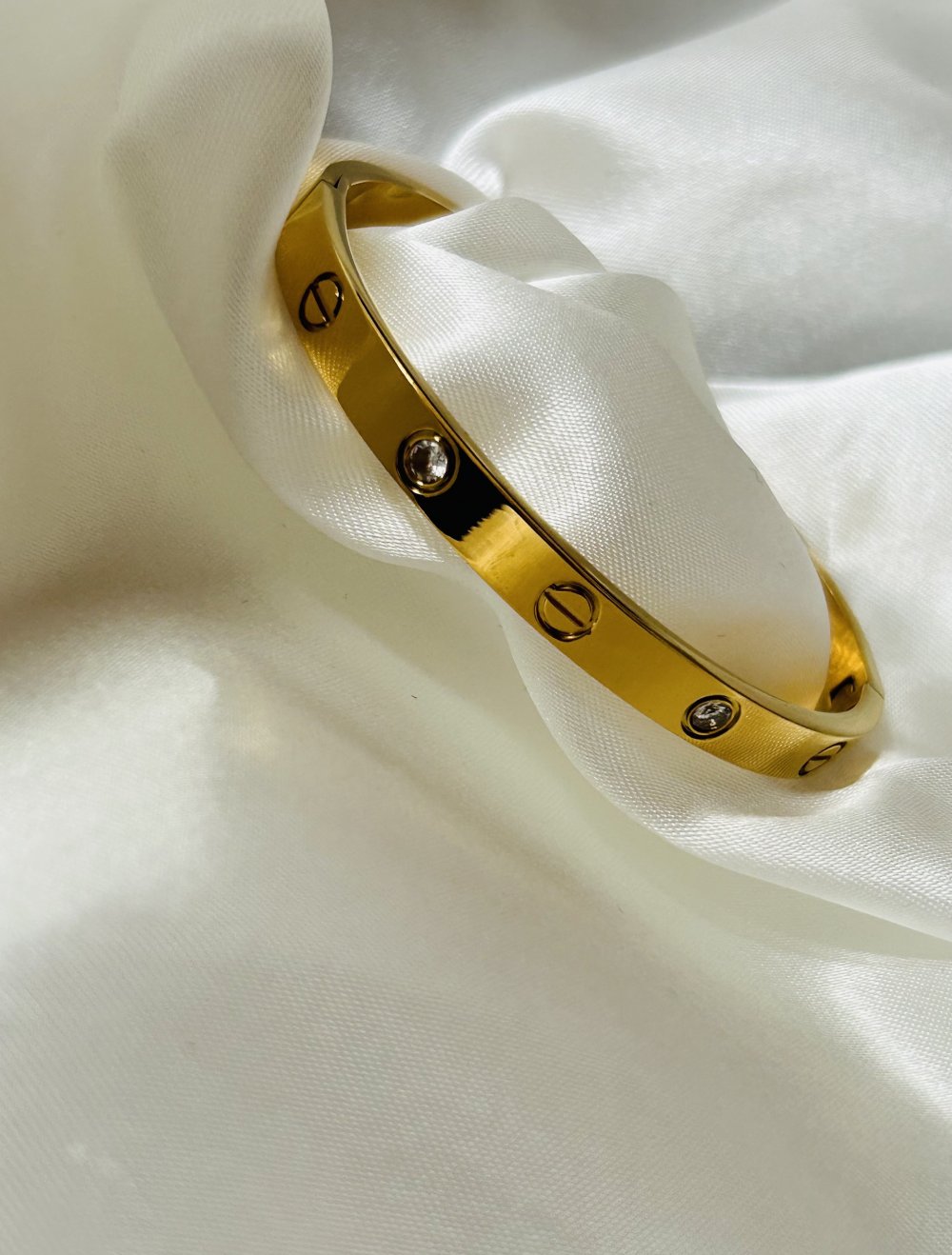 Armband aus Edelstahl