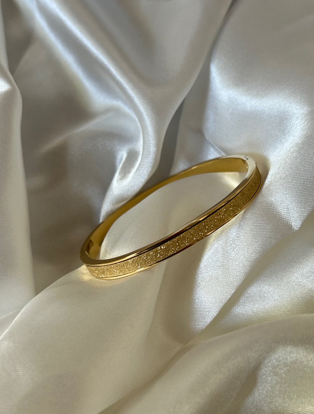 Armband aus Edelstahl