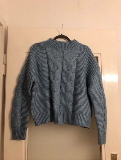 Strickpulli in hellblau, von C&A 