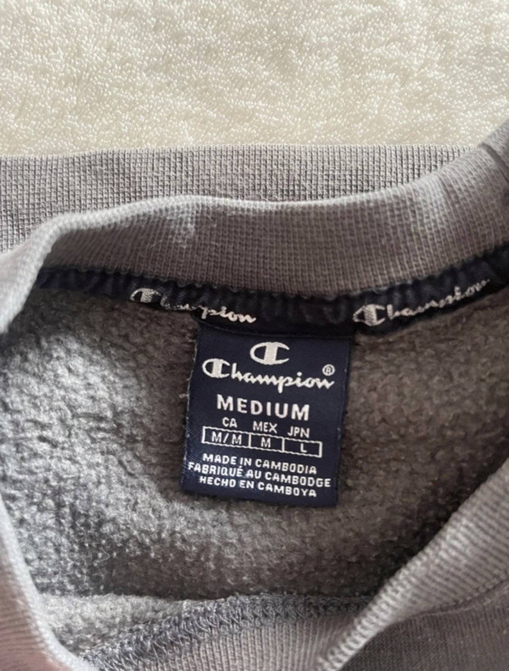 Sweatshirt Champion Grau M