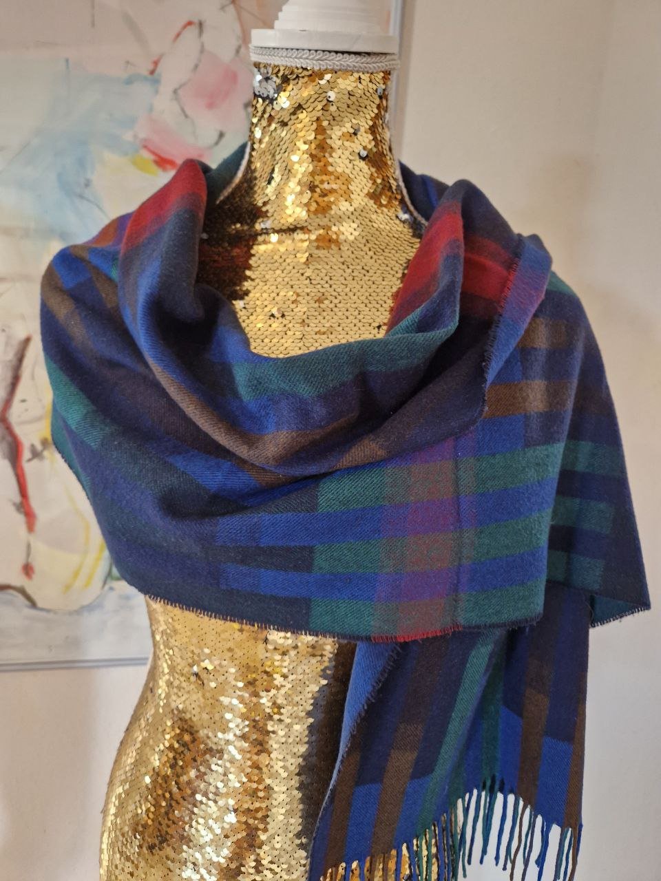 Schöner warmer Schal.  Polyester + Wolle.  