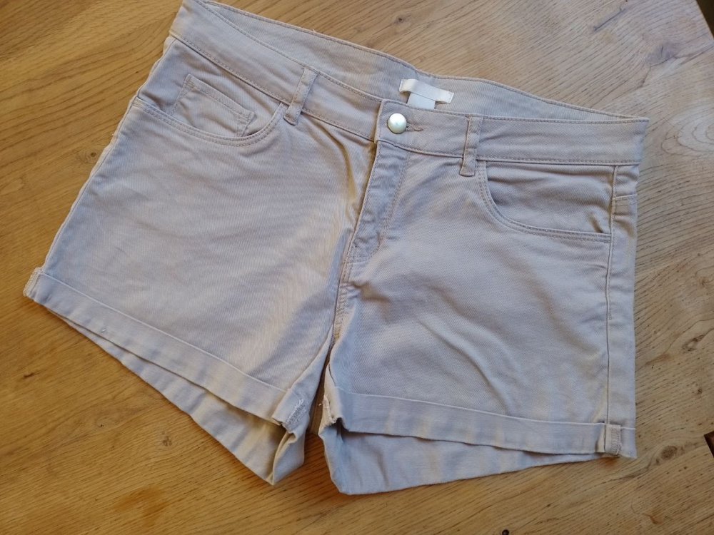 H&M. Wie neu.  Bequeme Shorts.  Baumwolle.  Größe 36. 