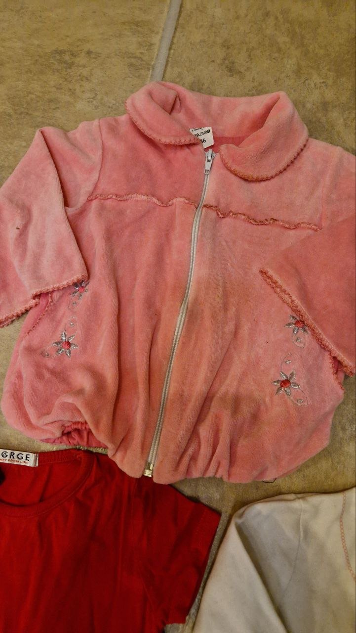 Kinderbekleidungspaket 86-92. Für Mädchen. 8 Teile. 