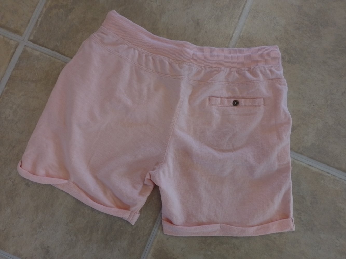 Bequeme Shorts. Baumwolle+Polyester. Größe S.