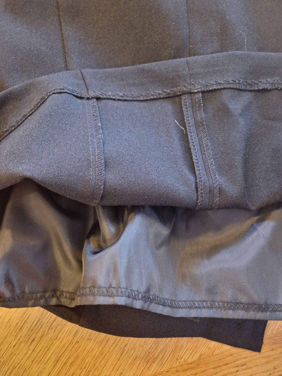 Wie neu.  Atmosphere.  Schönes Sommerkleid, Klassischekleid, Partykleid. Größe 40.