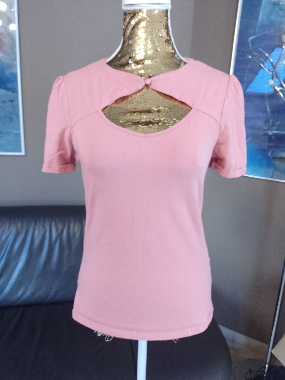 Elegantes T-Shirt - Bluse. Baumwolle + Elastan.  Größe S-M