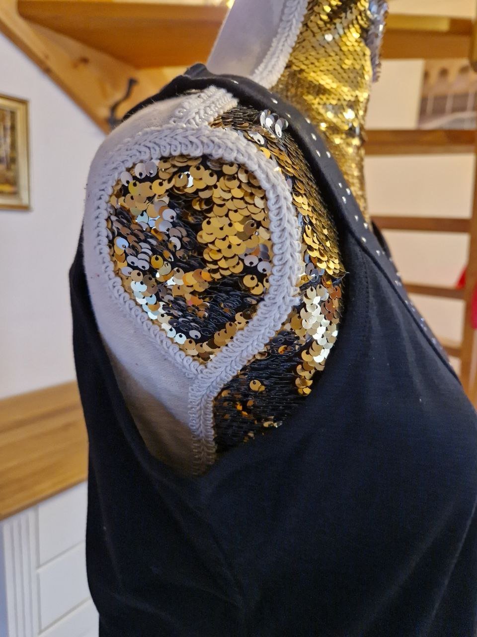 Canda.   Schönes T-Shirt - Top.   Größe M.  