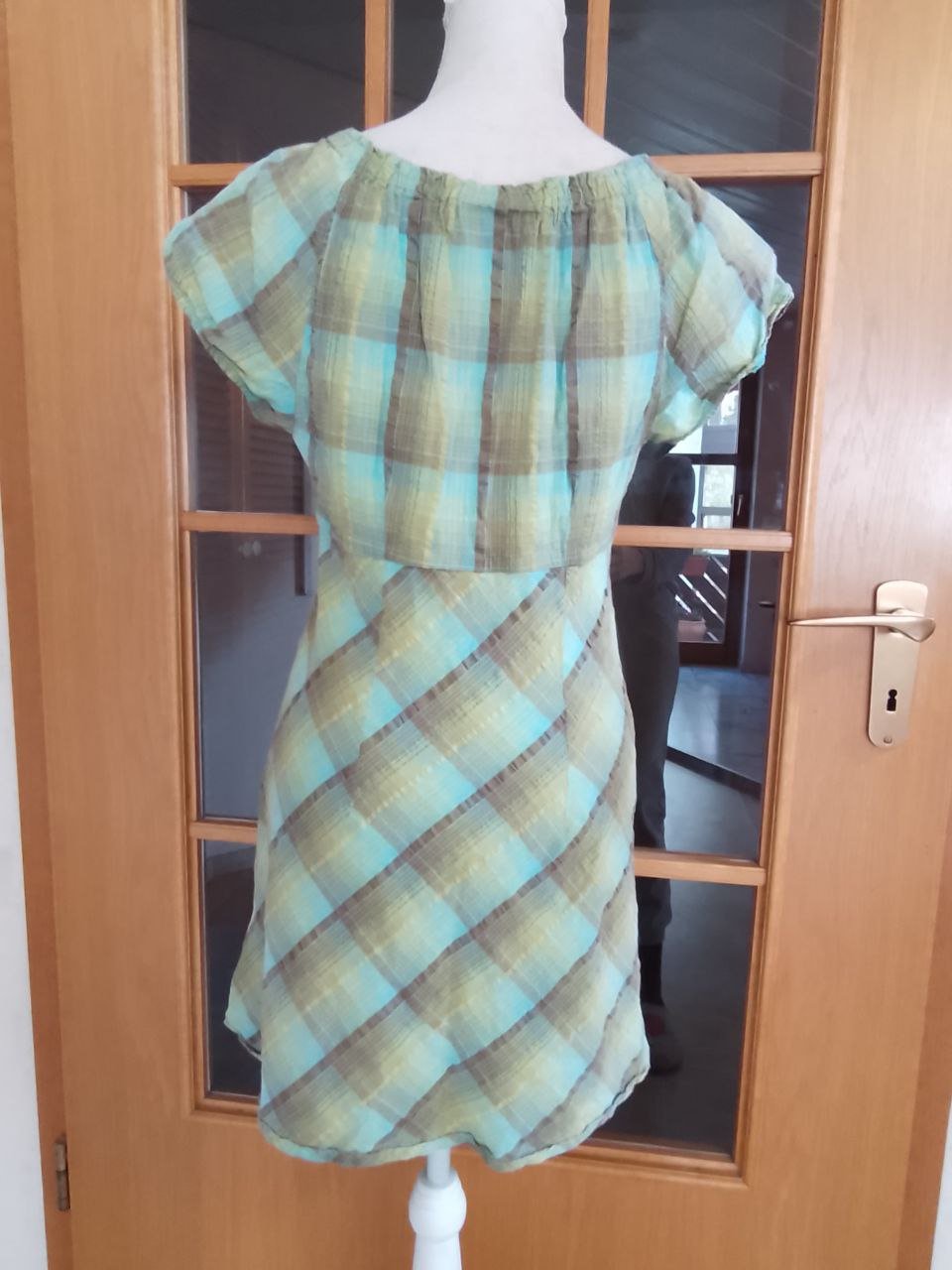 Schönes Sommerkleid. Yessica. Baumwolle. Große S.
