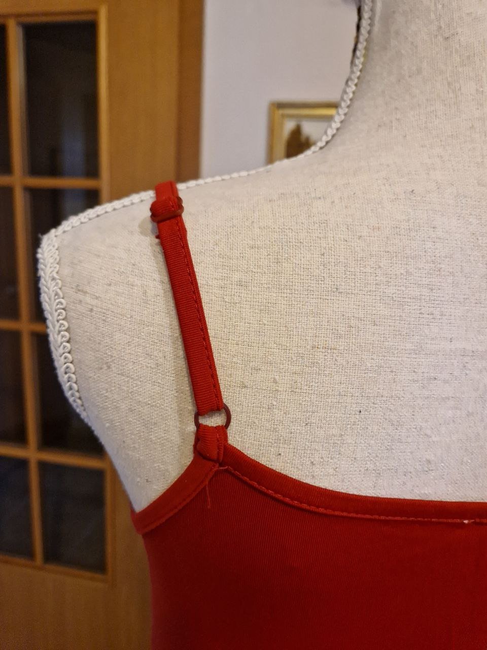 JOY. Bequemes T-Shirt - Top - Trägerhemd. Größe 36. 