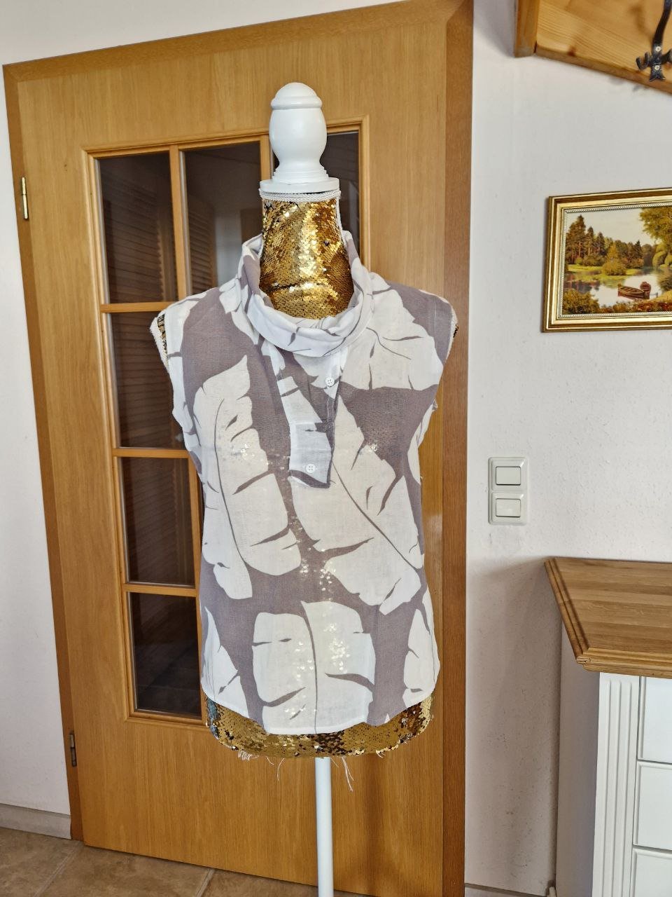 Top - Bluse - T-Shirt. Größe S.  Leinen + Baumwolle. 