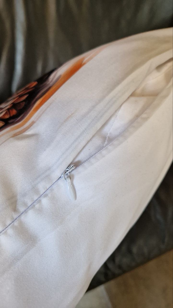 Set. 2 Kissenbezüge. Weihnachten. Geschenk.  Deko. 45 / 43 cm. 