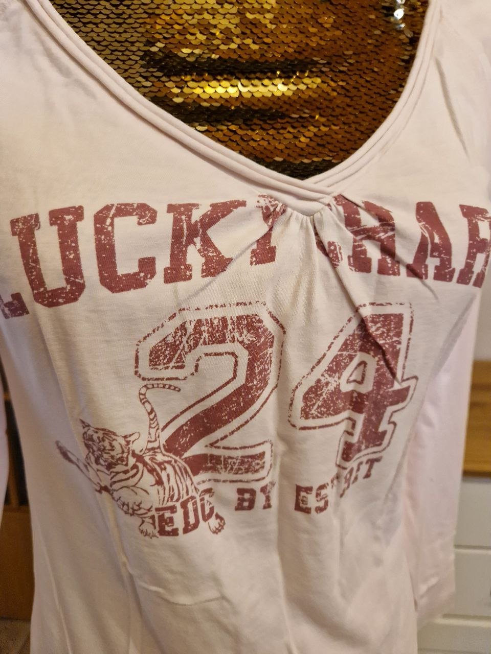 E.D.C.   Schönes T-shirt - Strick.  Große M.  