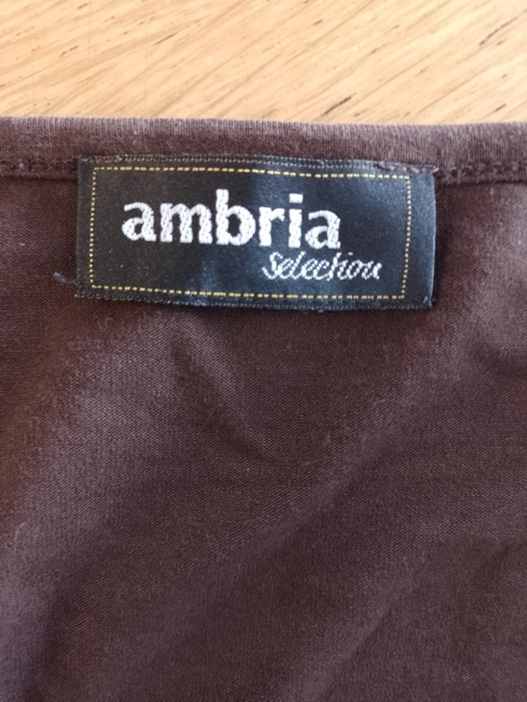 Wie neu. Schönes T-Shirt - Bluse - Tunika . Viskose. Größe 46. 