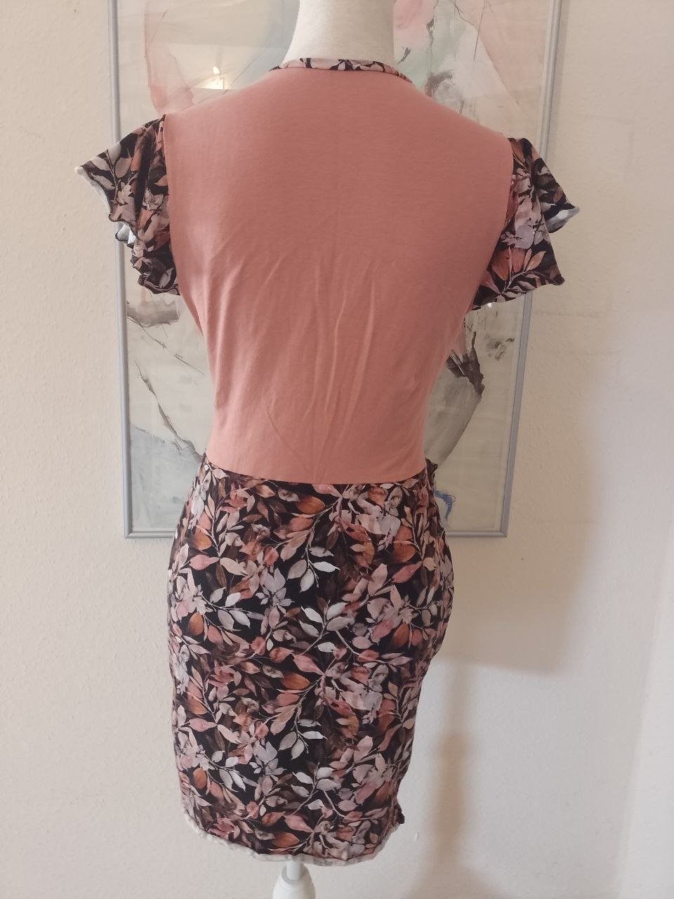 Schönes Sommerkleid. Baumwolle + Elastan.  Große S. 