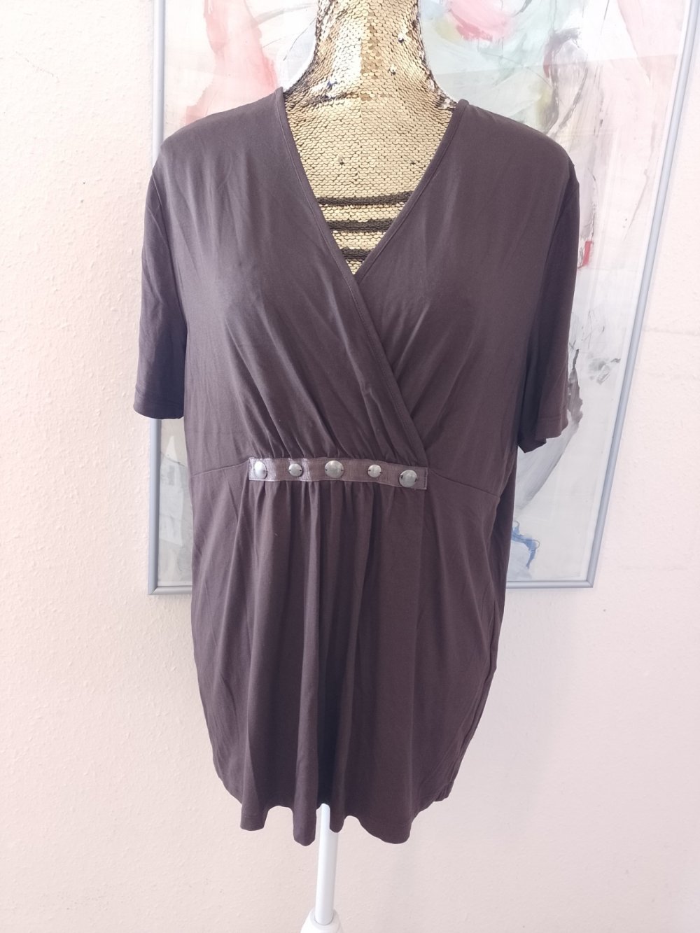 Wie neu. Schönes T-Shirt - Bluse - Tunika . Viskose. Größe 46. 