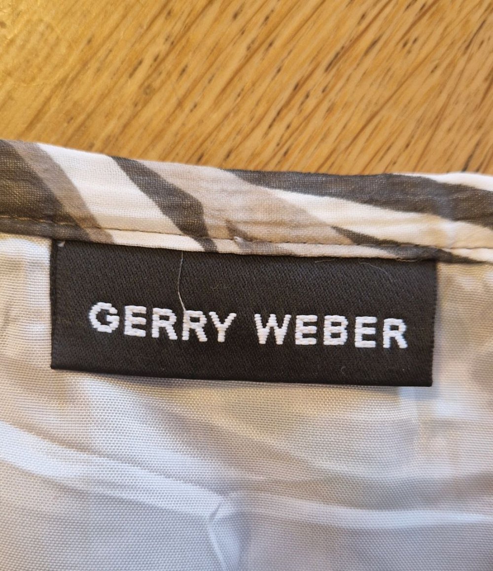 Wie neu. Gerry Weber. Charmanter Rock. Größe M. 