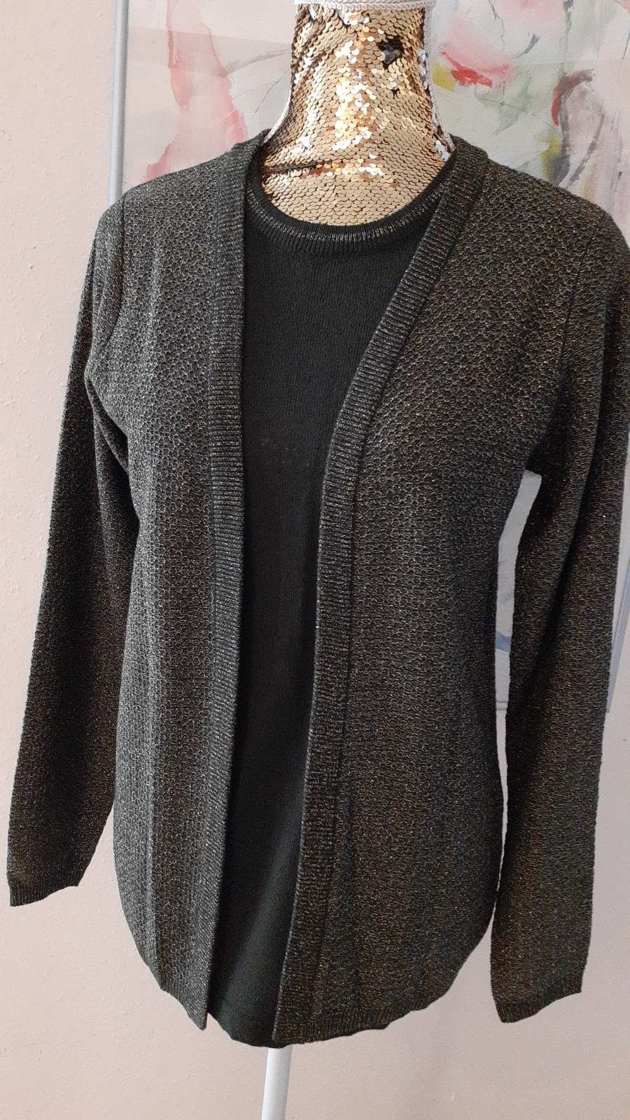 Warmer eleganter Pullover, Sweatshirt Größe S ( 36 - 38 )