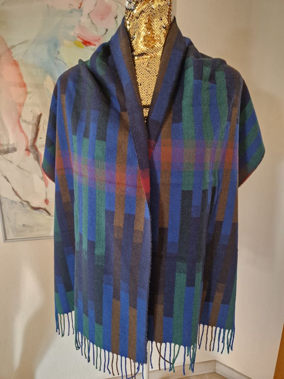 Schöner warmer Schal.  Polyester + Wolle.  