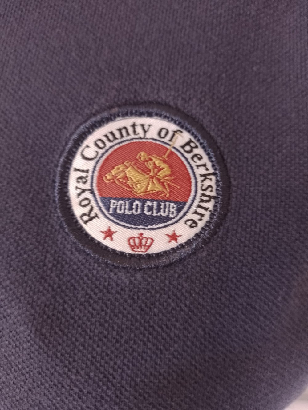 Royal County of Berkshire. Schönes T-Shirt - Top. Baumwolle.