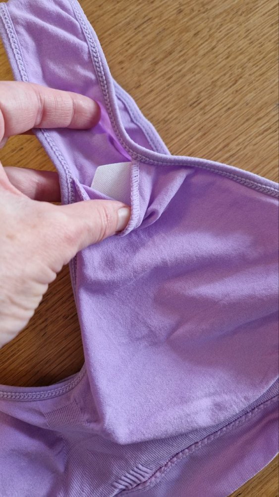 Set. 2 Stück Bequem Sport -Fitness - BH, Dessous. Größe XXL. 