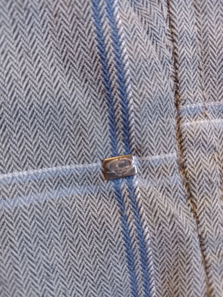 Much More.  Bequeme Herrenshorts . Größe L. 