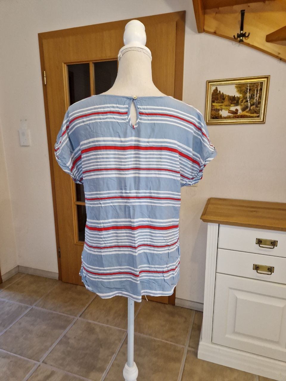 Yessica. T-Shirt - Tunika - Bluse. Größe S.