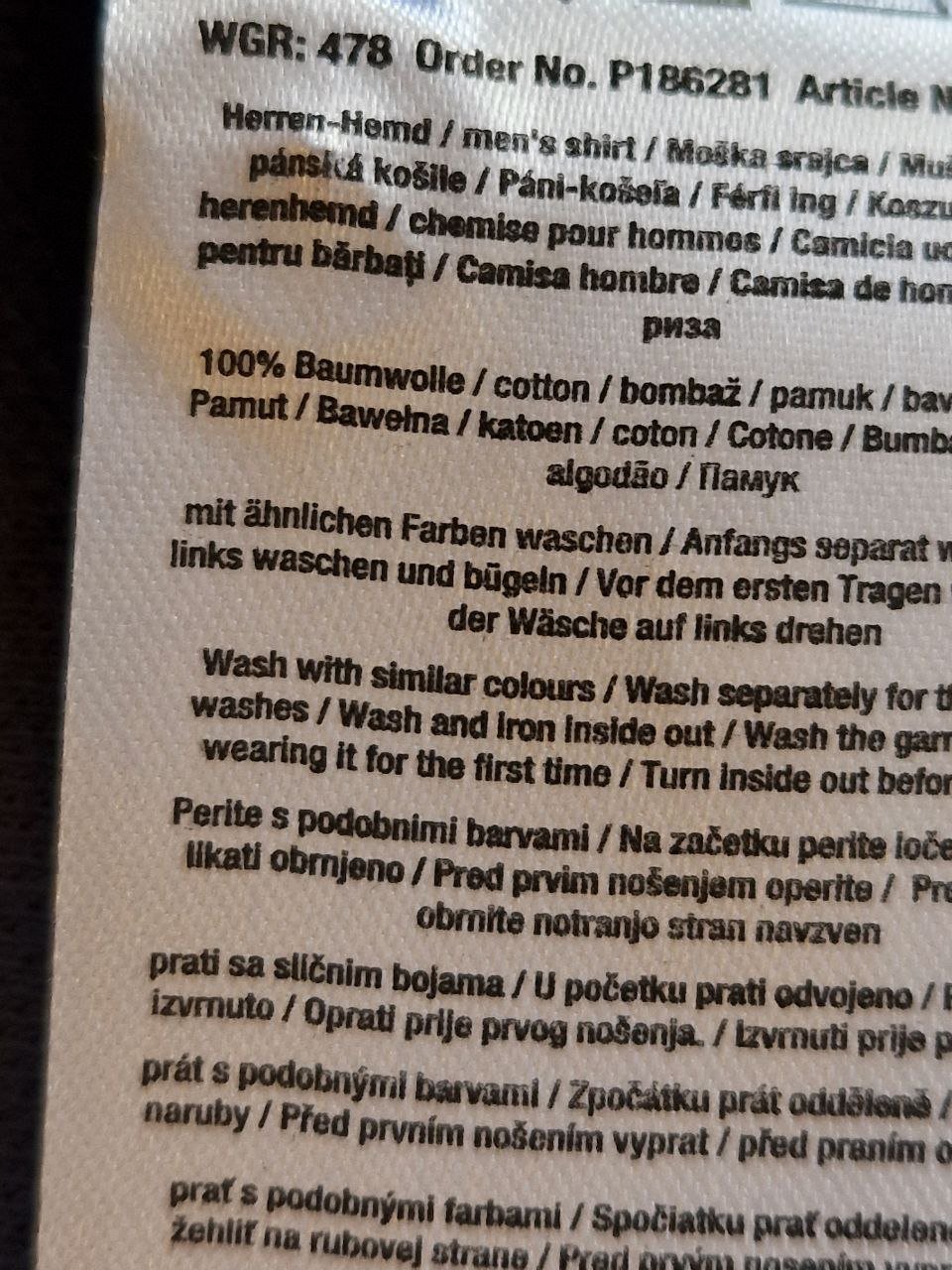 Identic. Stilvolles  T-Shirt. Baumwolle. Größe L.