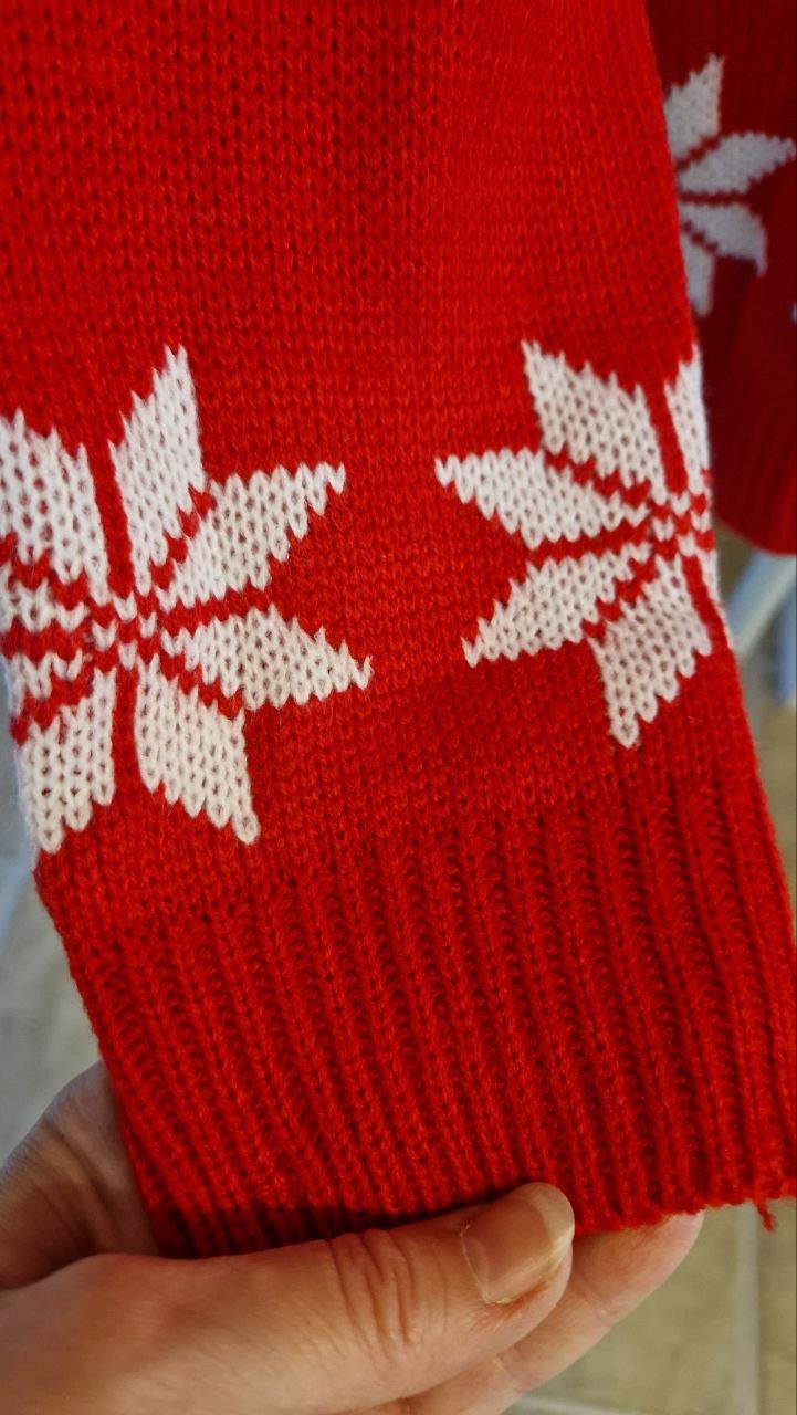 Weihnachtsmuster-Pullover.  Langarm-Raglan.  Größe XL. 