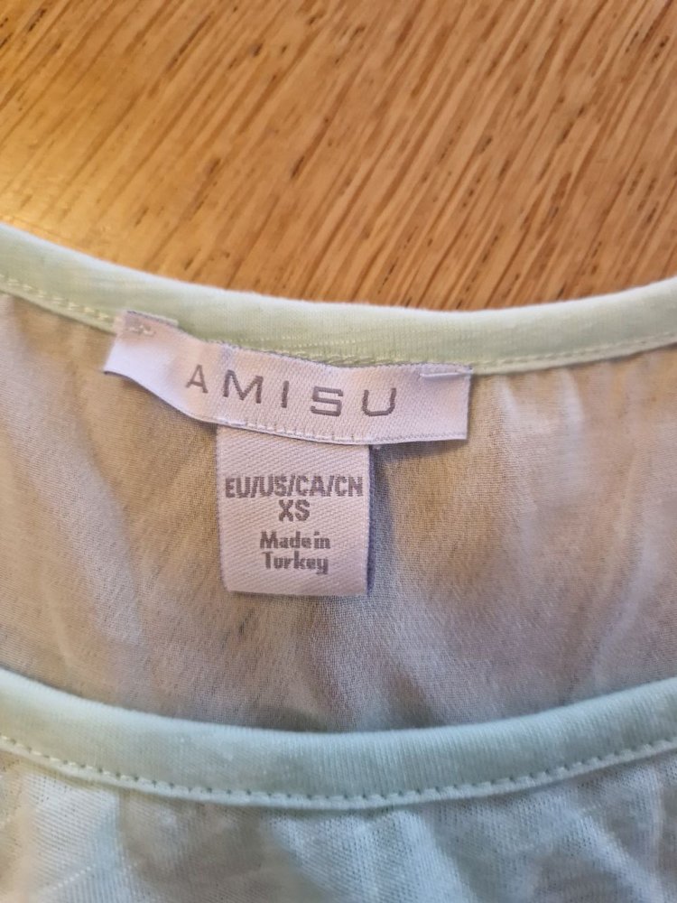 Amisu.  T-Shirt - Tunika - Bluse - Top.  Größe S. 