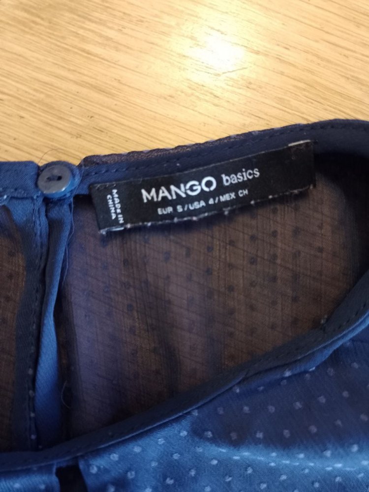 Mango.  Schönes Sommerkleid.  Polyester.  Große S.  