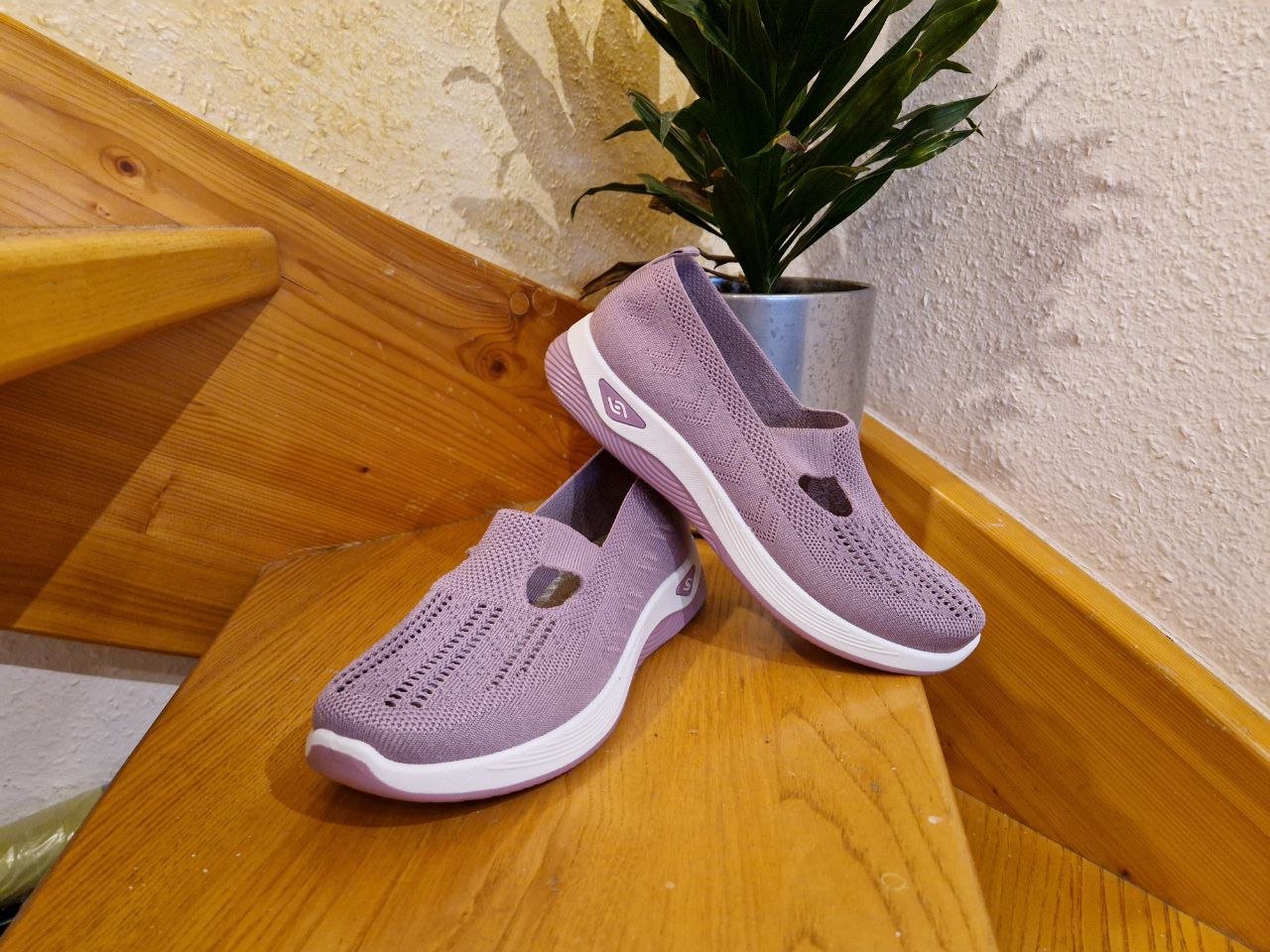 Neu. Frauen leichte atmungsaktiv Schuhe, Halbschuhe.  Größe 40. 