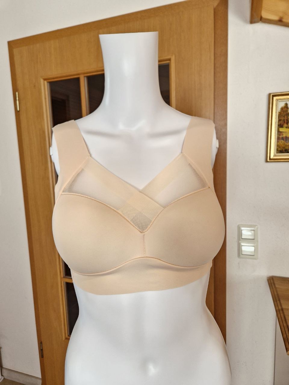 Neu. Bequem, atmungsaktiv Sport -Fitness - BH, Dessous. Größe M.