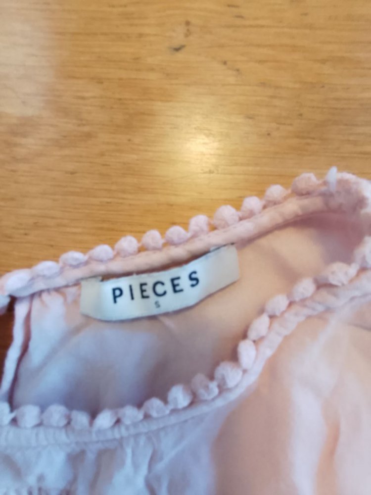 Elegantes T-Shirt - Bluse. Viskose. Größe S.