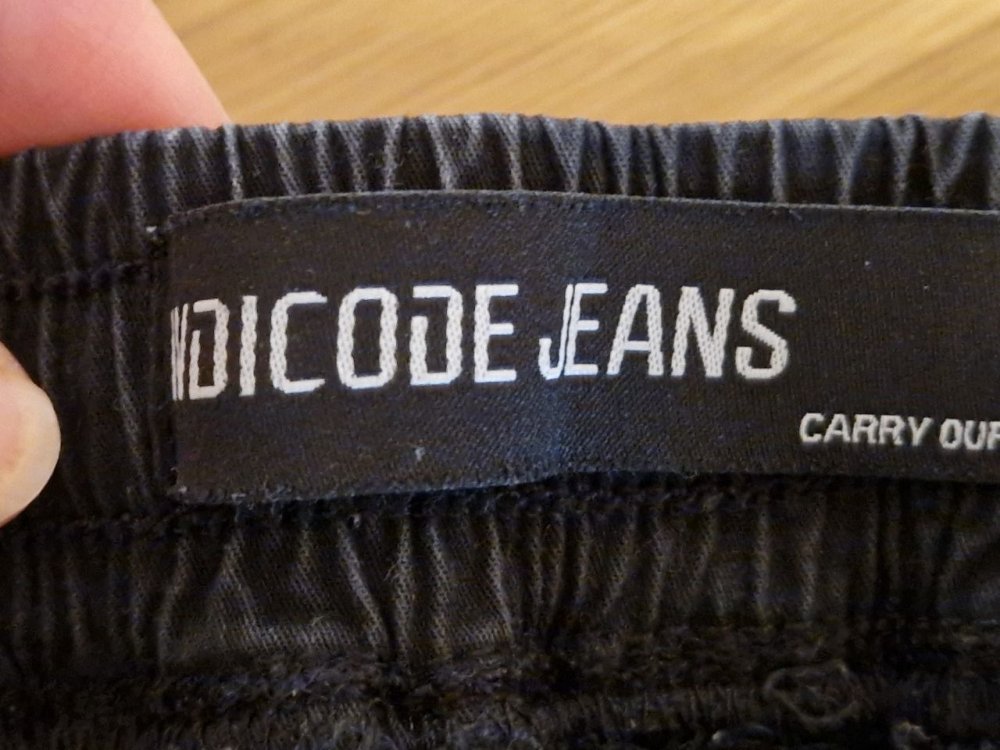 Indicode Jeans. Stylische schwarze Hose, Jeans.   Größe S. 