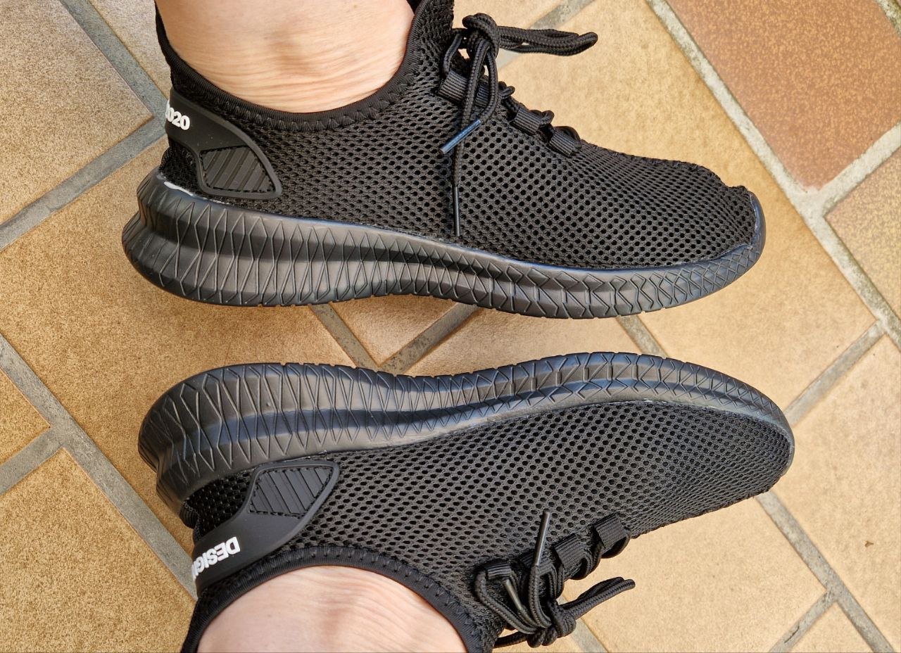 Weiche atmungsaktive Sportschuhe , Halbschuhe, Schnürschuhe. Größe 39. 