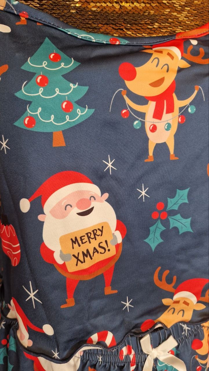 Set. Top + Shorts. Weihnachtspyjama für Damen. Weihnachtsgeschenk.