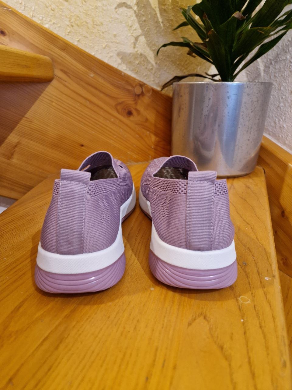 Neu. Frauen leichte atmungsaktiv Schuhe, Halbschuhe.  Größe 40. 