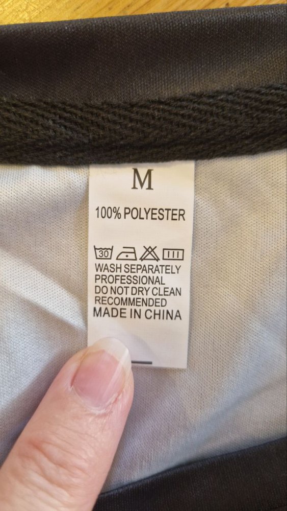 Weihnachtliches Herren-T-Shirt. Größe M. 