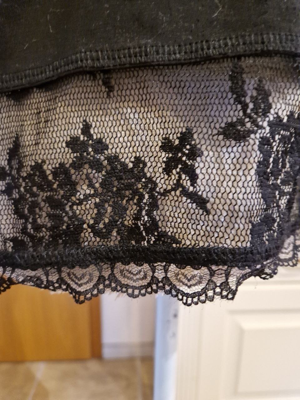 Flame.  Bolero, Strickjacke, Gestrickter Umhang mit Spitze .  Größe M. 