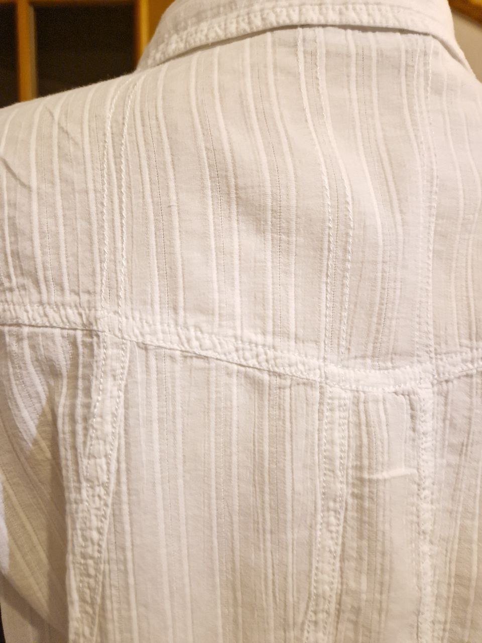 HRC.  Elegante Bluse - Top - Hemd.  Baumwolle.  Größe 42.