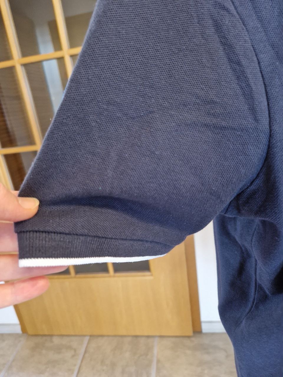 Identic. Stilvolles  T-Shirt. Baumwolle. Größe L.