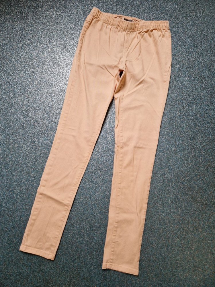 Pieces . Jeggings - Leggings - Jeans. Strecken. Größe M.