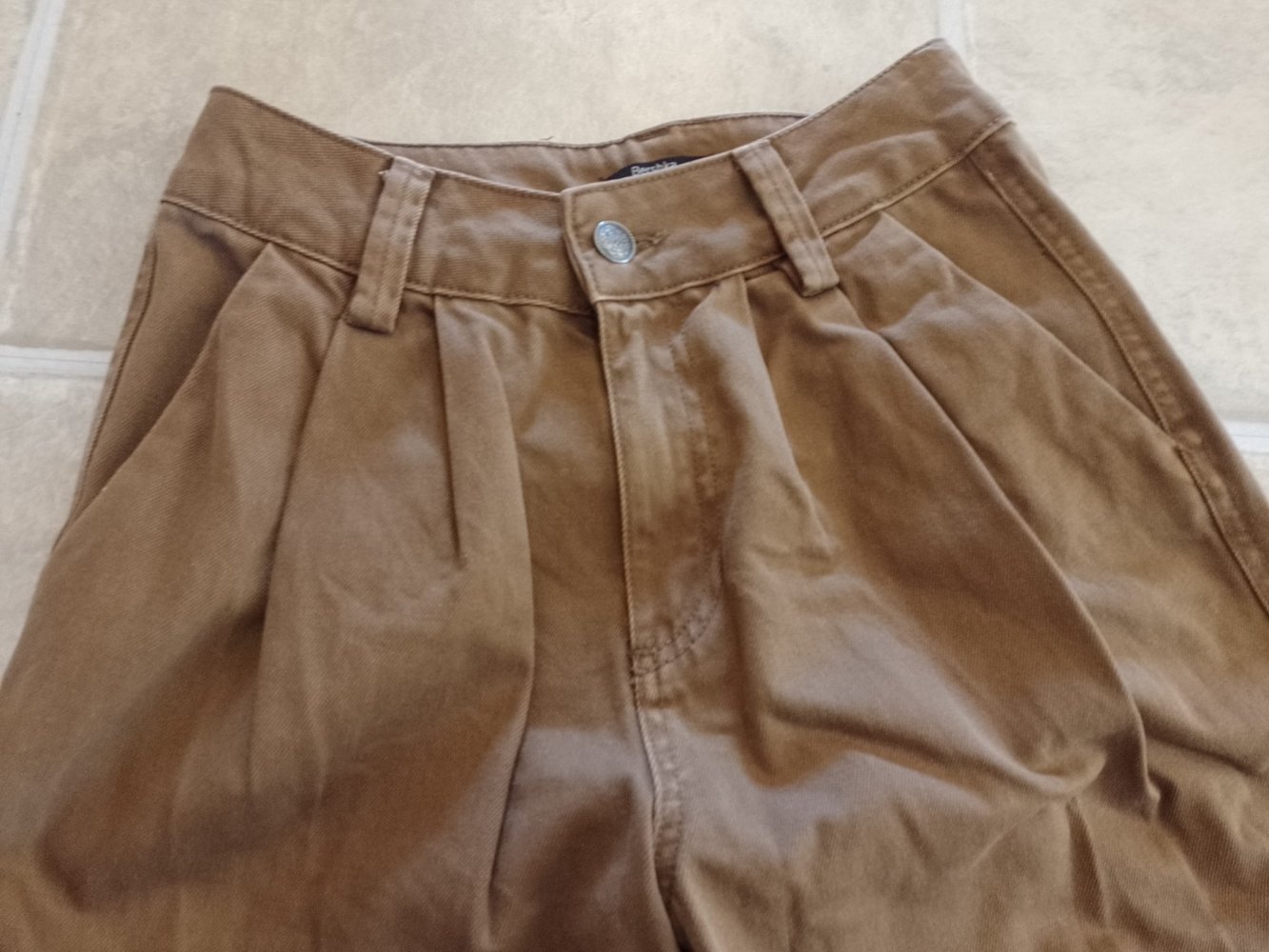 Bershka . Stilische Braune Jeans. Boyfriend Große XS ( 34 ). 