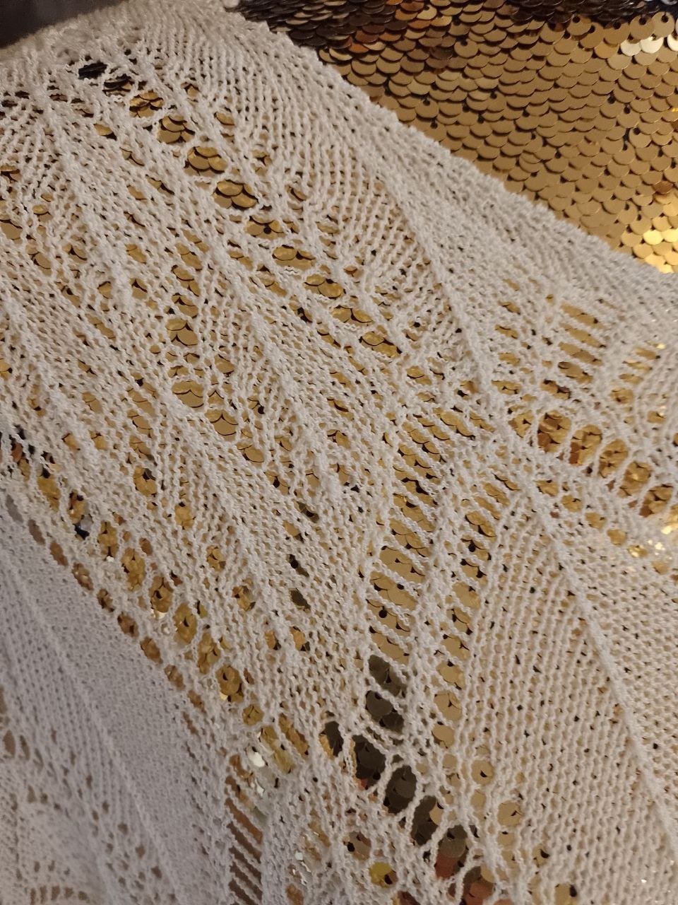 Esprit. Leichter Strickumhang. Größe XS-S. 