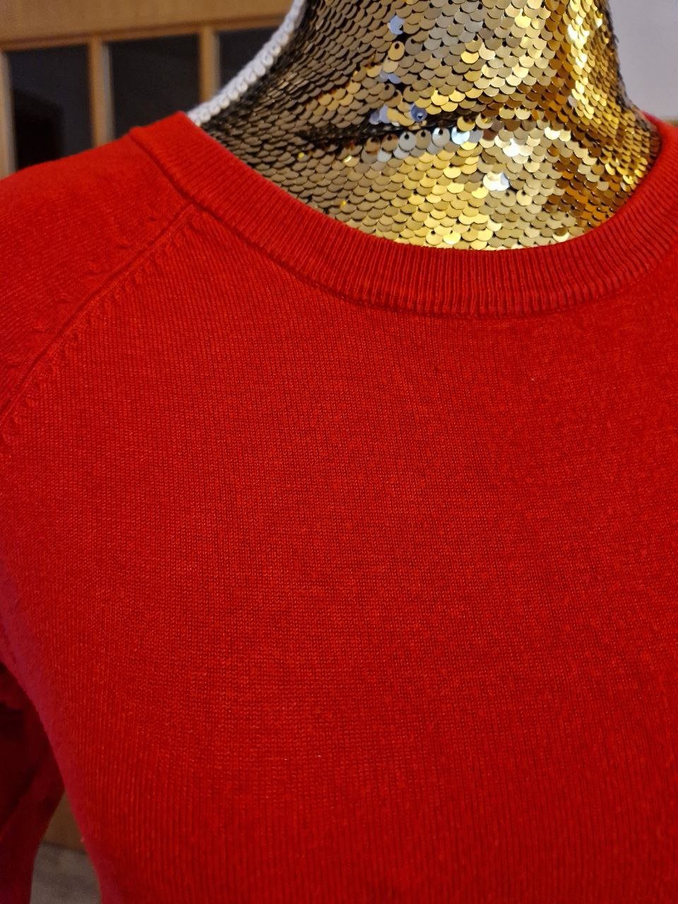 Yessica. Schöner Pullover. Große S. 