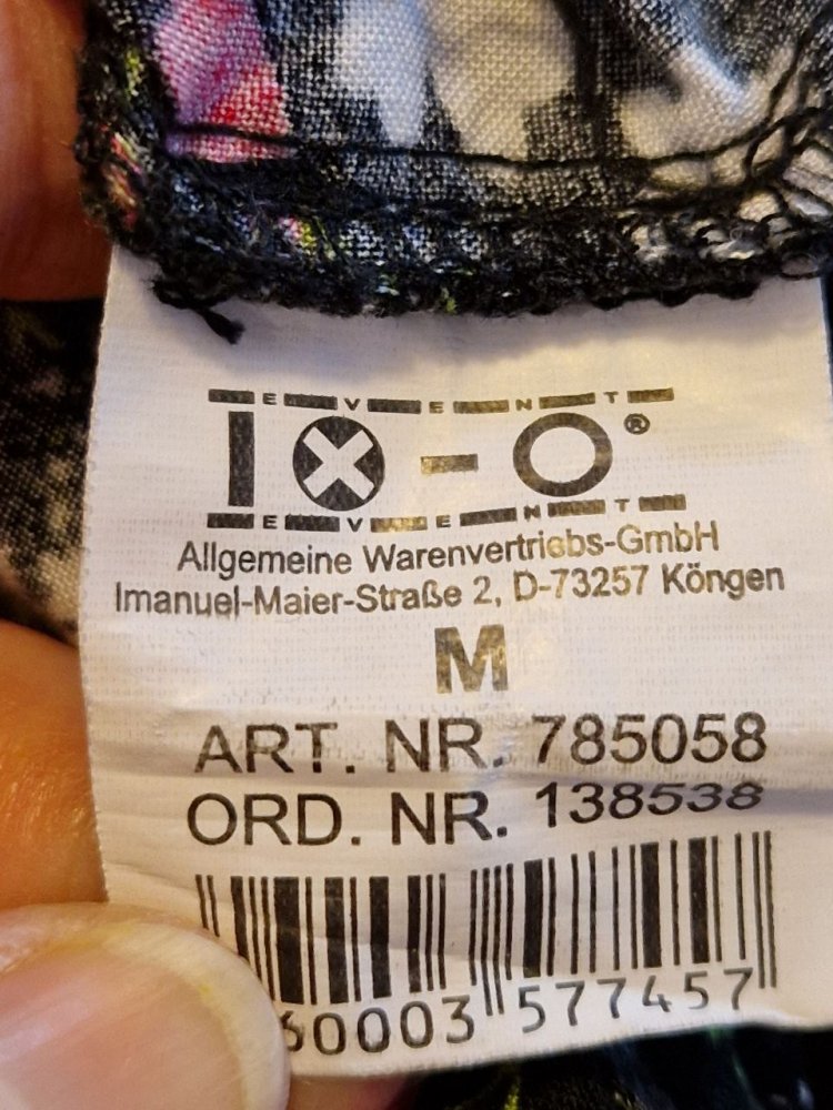 IX-O. Stylische leichte Hose. Größe M. 100% Viskose.