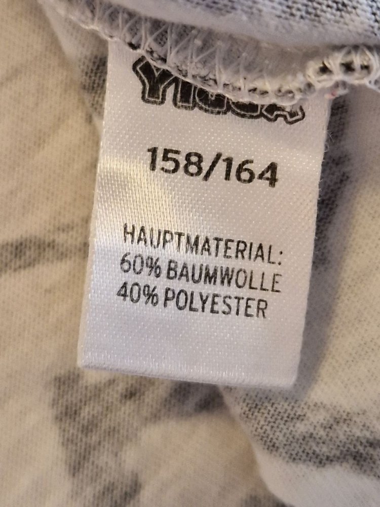 Yigga. T-Shirt - Tunika - Top.  Baumwolle + Polyester.  Größe XS.