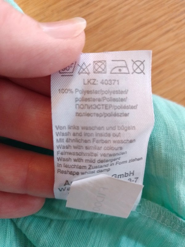 Laura Scott. Elegantes T-Shirt - Bluse - Tunika. Polyester. Größe S-M. 