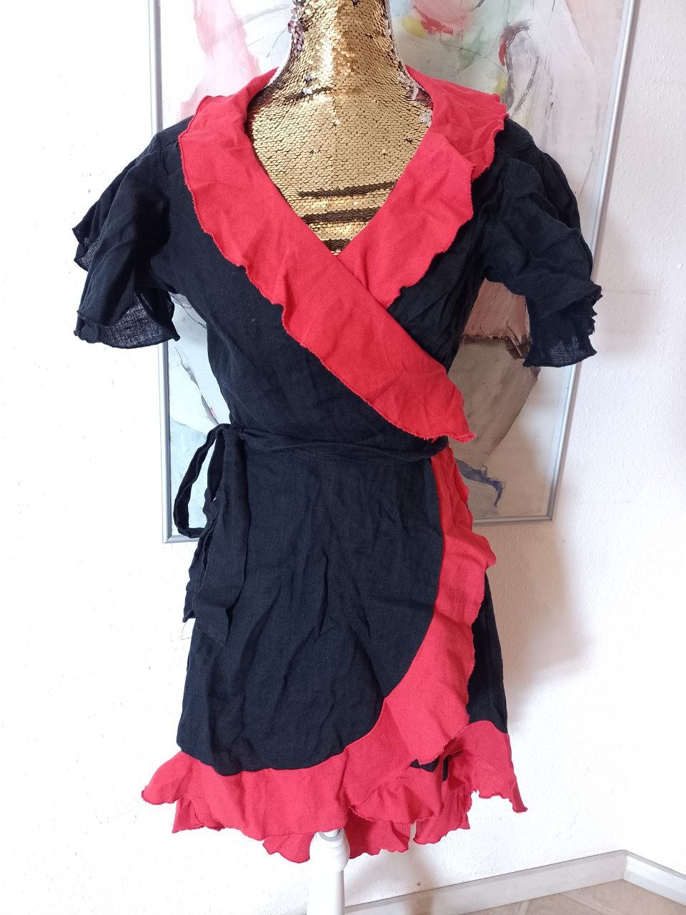 Karnevalskostüm. Halloween. Größe S-M.